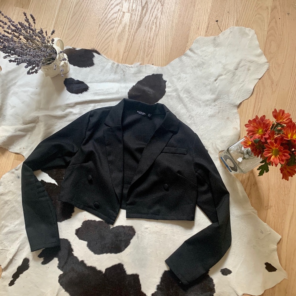 Nasty Gal Cropped Blazer